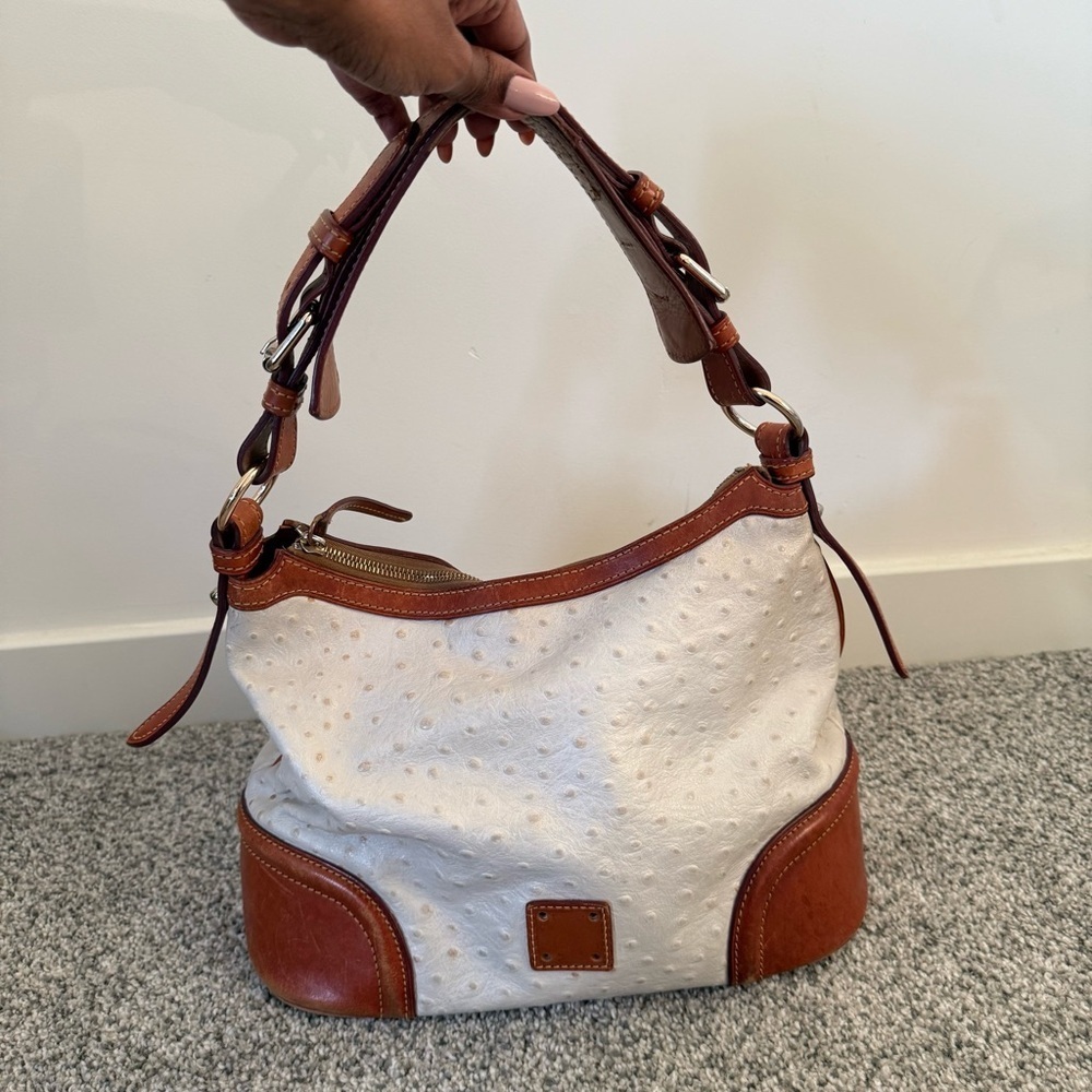 Dooney Bourke Women's Hobo Bag Pearl Ostrich Cream Brown Leather Shoulder Bag